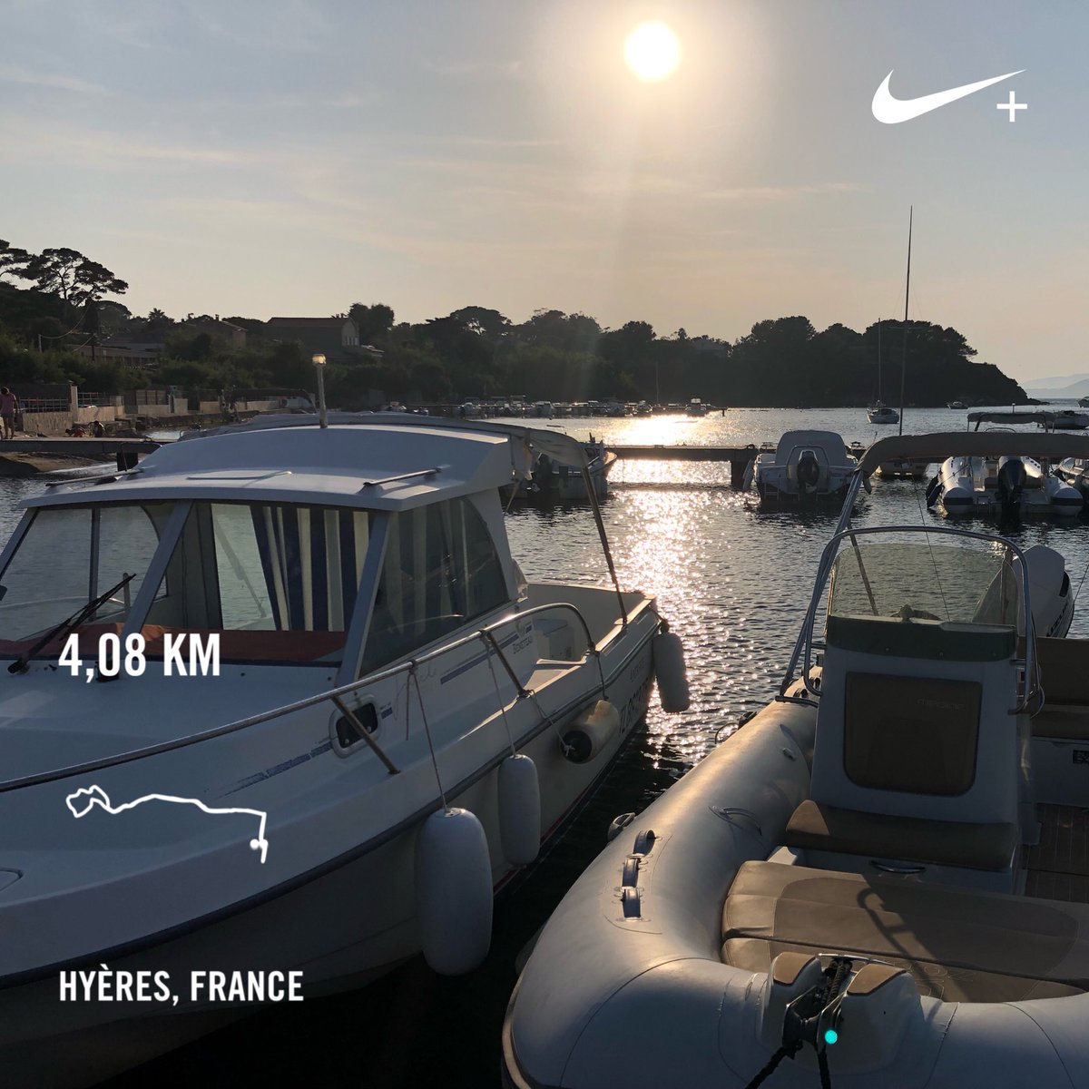 Run_N_Rock's tweet photo. #babyrun de récupération après une belle journée de #marche 🏃🏼‍♂️ #hyeres #presquiledegiens https://t.co/dSa7VhhPWK