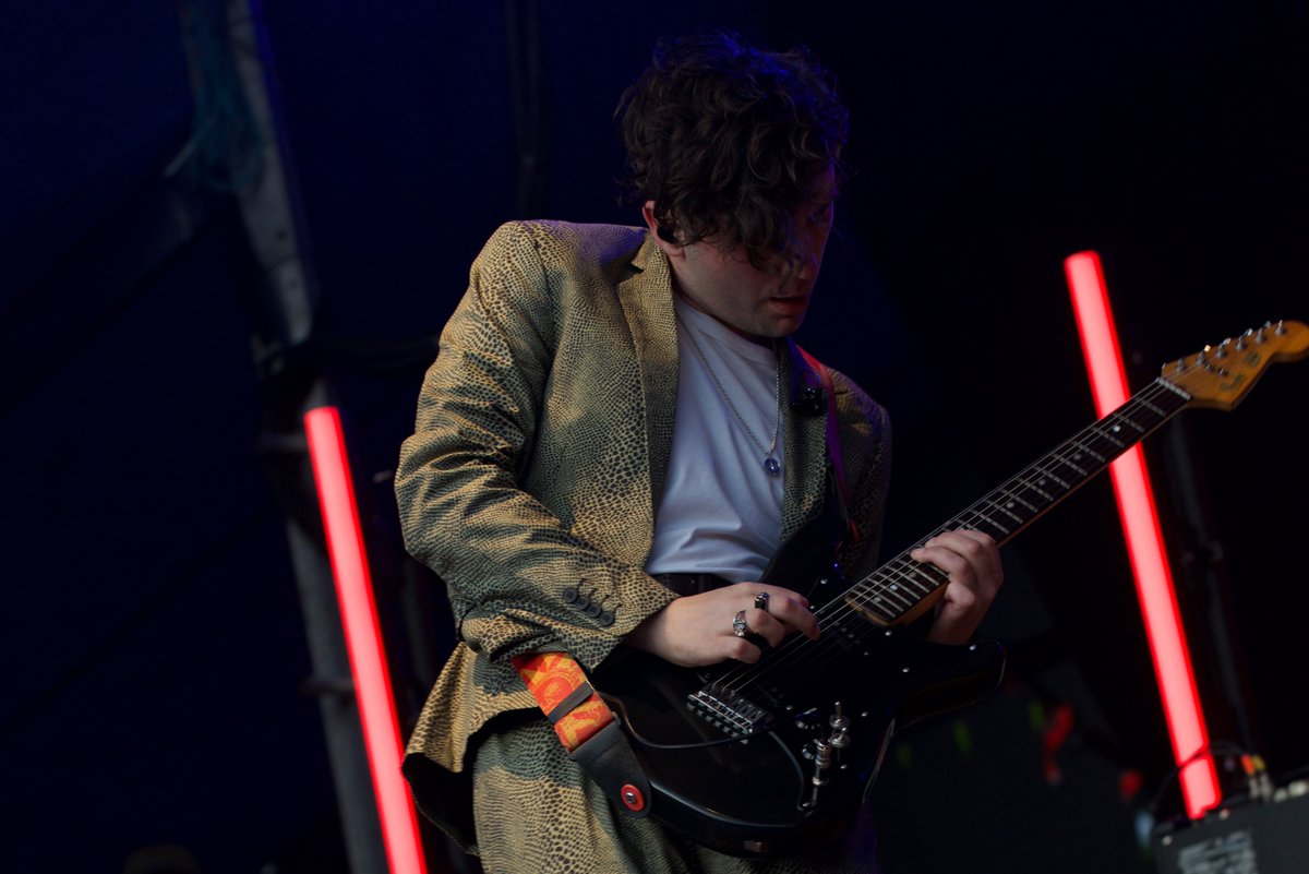 gstackphoto's tweet image. Great show last Friday night at Iveagh Gardens with @TheAcademic thanks to @aikenpromotions