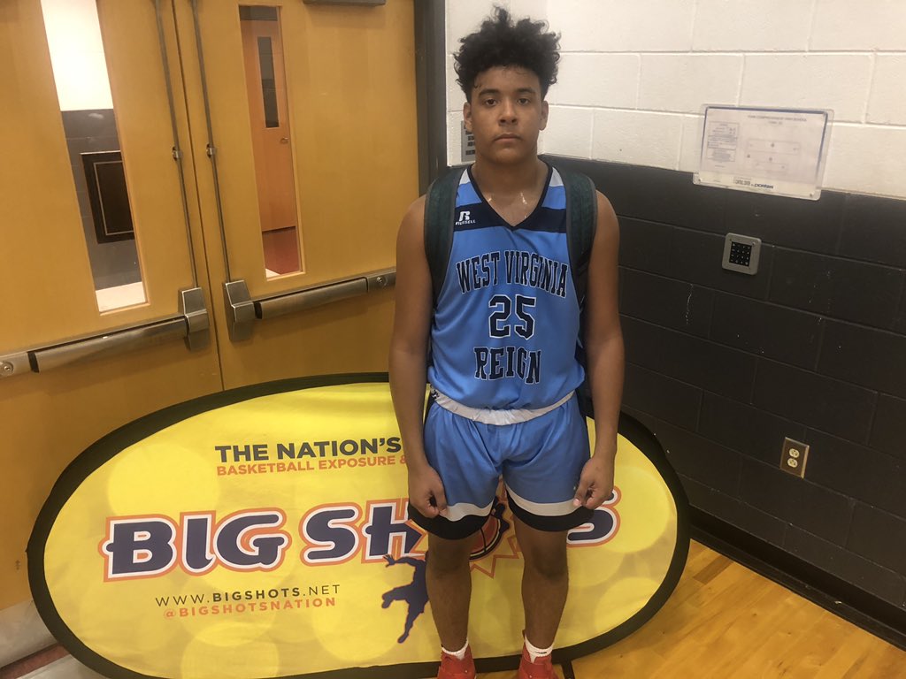 BIG SH🏀TS tweet media