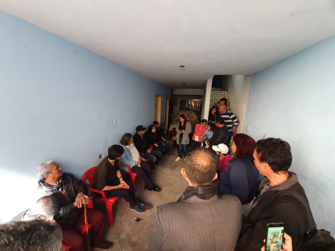 khianaLacouture's tweet photo. En esta ocasión recorriendo #Bogota con Nuestra FUTURA #ALCALDESA @ClaraLopezObre y nuestra compañera #aspirante al #Concejo @karen_salazarc y yo aspirante A #edilesa #Edilchapinero #mujeres #distintas construcciónes #experiencia #Juventud. #BogotalaTieneClara https://t.co/baVESUBRjS