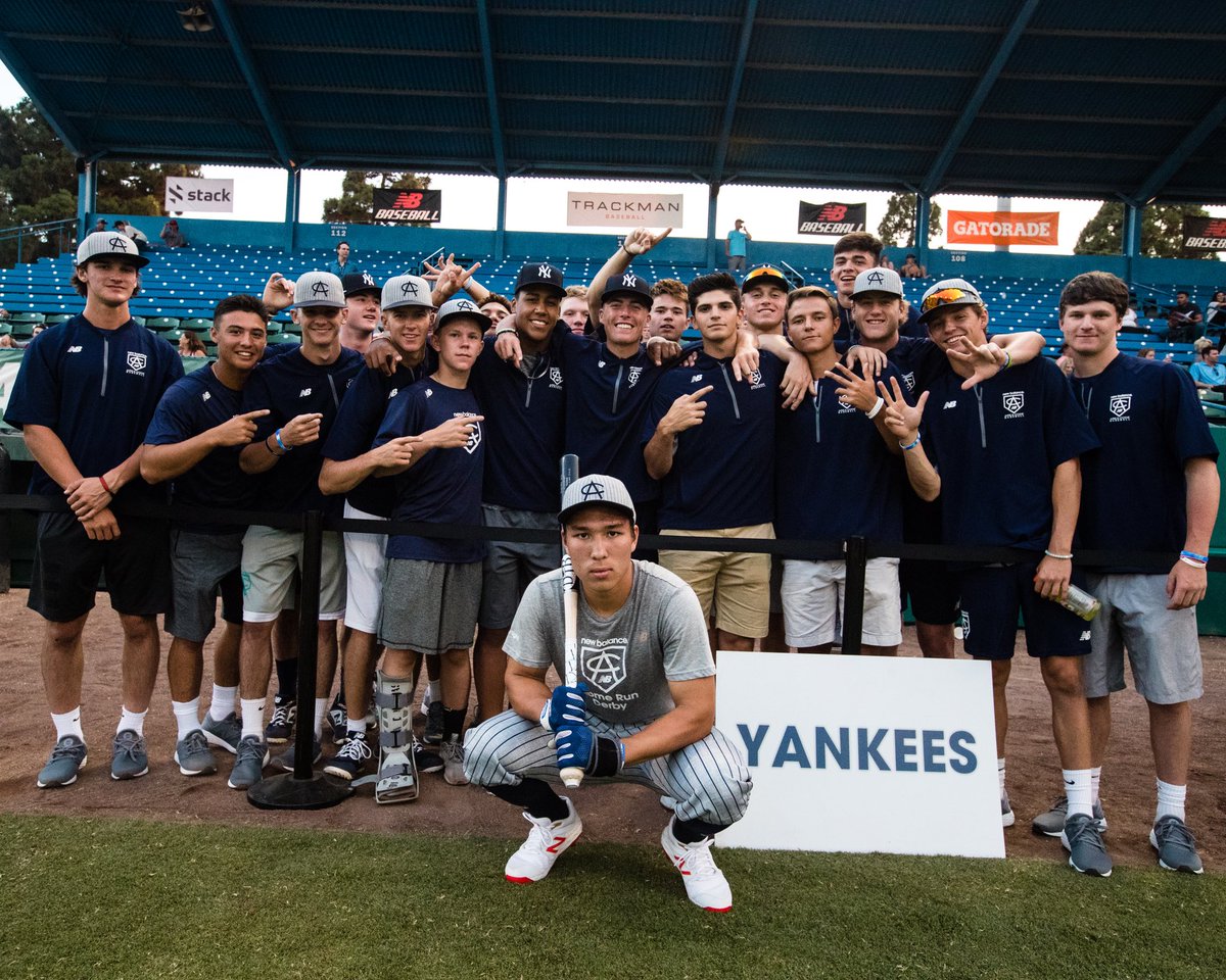 Do you like 🍎’s ??? Well how do you like these 🍎’s !!!! Check out the <a href="/Yankees/">New York Yankees</a> #ACGames2019 roster here and see the 🔥 the northeast is bringing this year! 👉 areacodebaseball.com/2019-yankees-r…