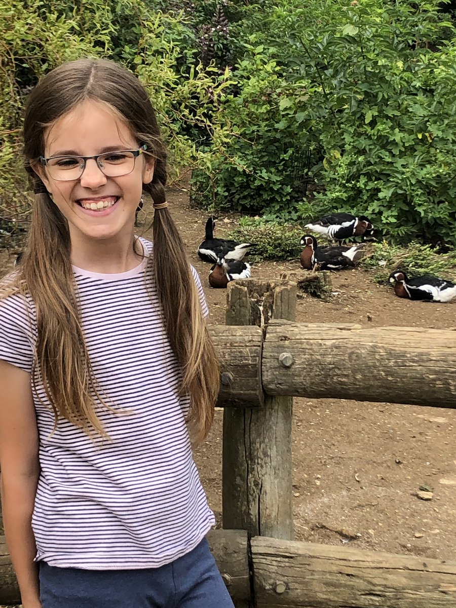 DawnFrancis17's tweet photo. @Year3hanwell  well we spent a busy day at @CotsWildTweets today with Sophia showing us around after her trip! https://t.co/KxEHaQZEOL