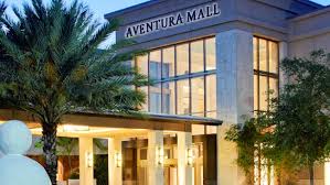 Follow305News's tweet photo. #RT if you LOVE shopping at the Aventura Mall. https://t.co/L9yXAJGvxg