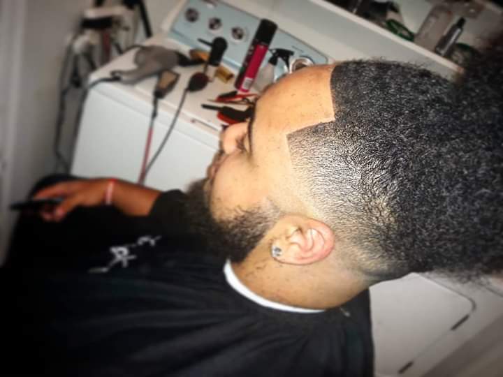 RayzzorRamon's tweet photo. #RaYZorRamon #MACHISMO #RaYZorEdge #barber #barbergeek #andis https://t.co/fbmBQdXD2K