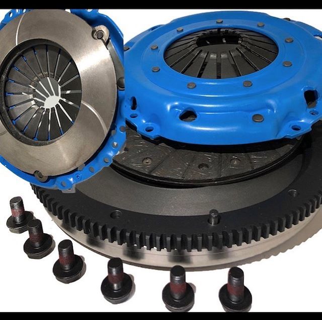 FEELContact's tweet photo. Volant moteur embrayage renforcé 525nm ou 650nm pour les moteurs 2.0 TFSI https://t.co/xV1JXEBMXG https://t.co/RMylIqfXZY