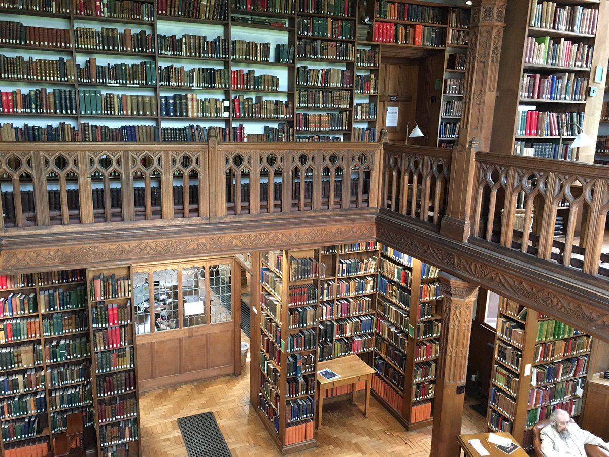 marvellousread's tweet photo. Spent the weekend at @gladlib. Felt very sad to come home. If only it was possible to bottle the smell of old books and wood. It was a really lovely couple of days. https://t.co/nwWCdrlfiD