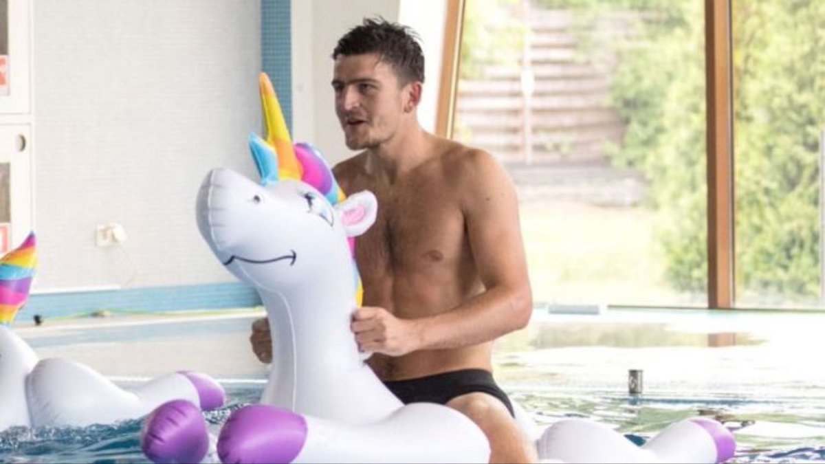 Harry Maguire’s transfer to <a href="/ManUtd/">Manchester United</a> looking almost certain. No doubt he is a good player but surely not worth £80 million. What’s everyone thoughts on this move??? #MUFC #LCFC