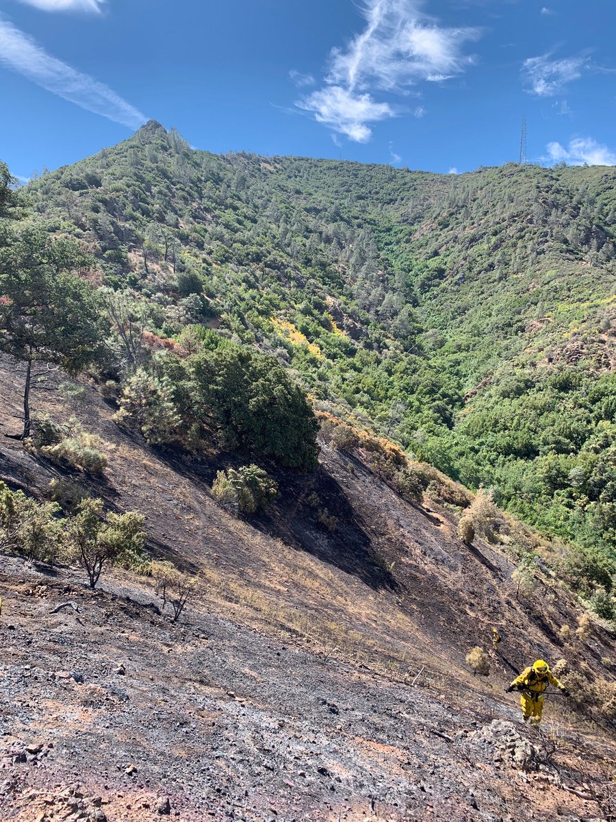 calfireSCU's tweet image. #MitchellFire [update] at Mt. Diablo
(Contra Costa County) 4 acres, 100% contained. Firefighters continue to strengthen lines, mop up and patrol the area. @ContraCostaFire @EBRPD @CAStateParks