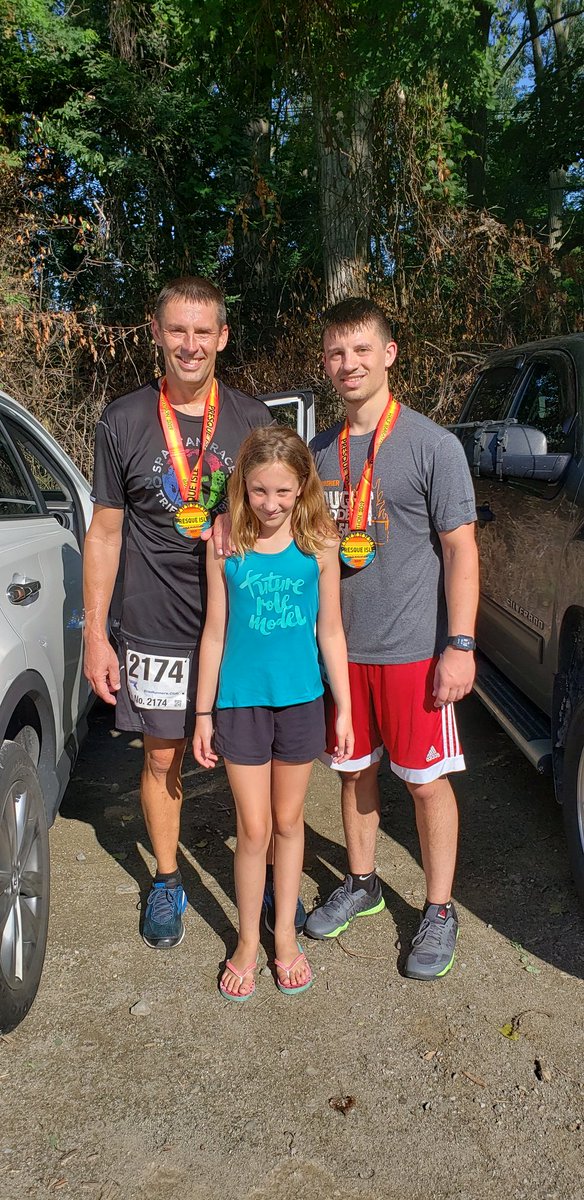 CJ_Legs's tweet photo. Before and after the Presque Isle Half Marathon today w/@Legs1221
Thank goodness it was flat because the humidity was killer!
#CheckitOfftheBucketList https://t.co/ypvvCkb0b6