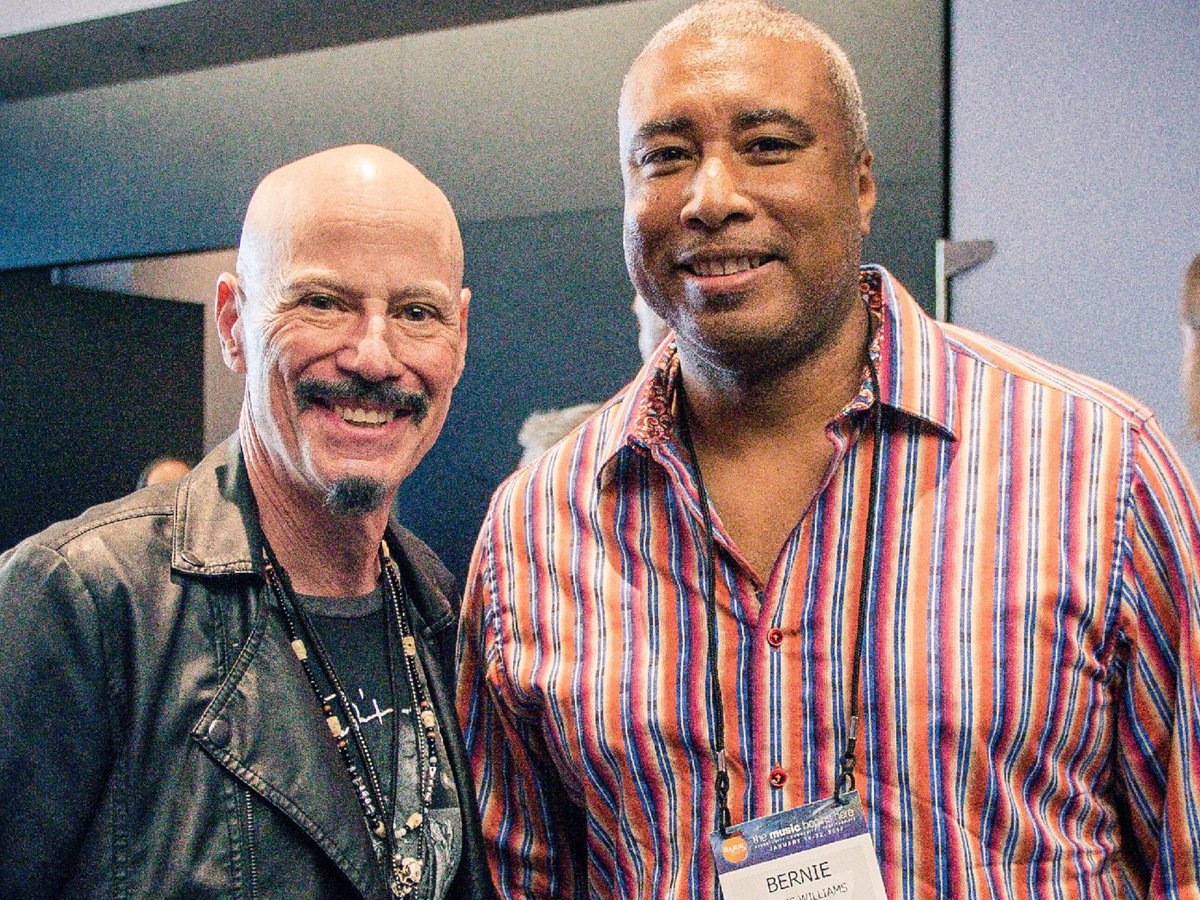 As its Baseballs HALL OF FAME INDUCTION DAY today ,,,with NY Yankee Greats Mike Mussina and the  Mariano Rivera being inducted into Baseballs Hall Of Fame !Heres a pic of me with legendary NY Yankee Bernie Williams who played the National Anthem On Guitar at todays ceremony