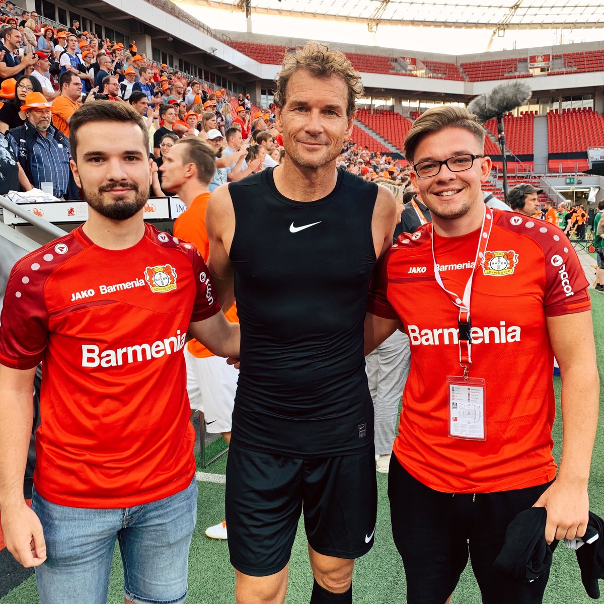 #B04eSports tweet media