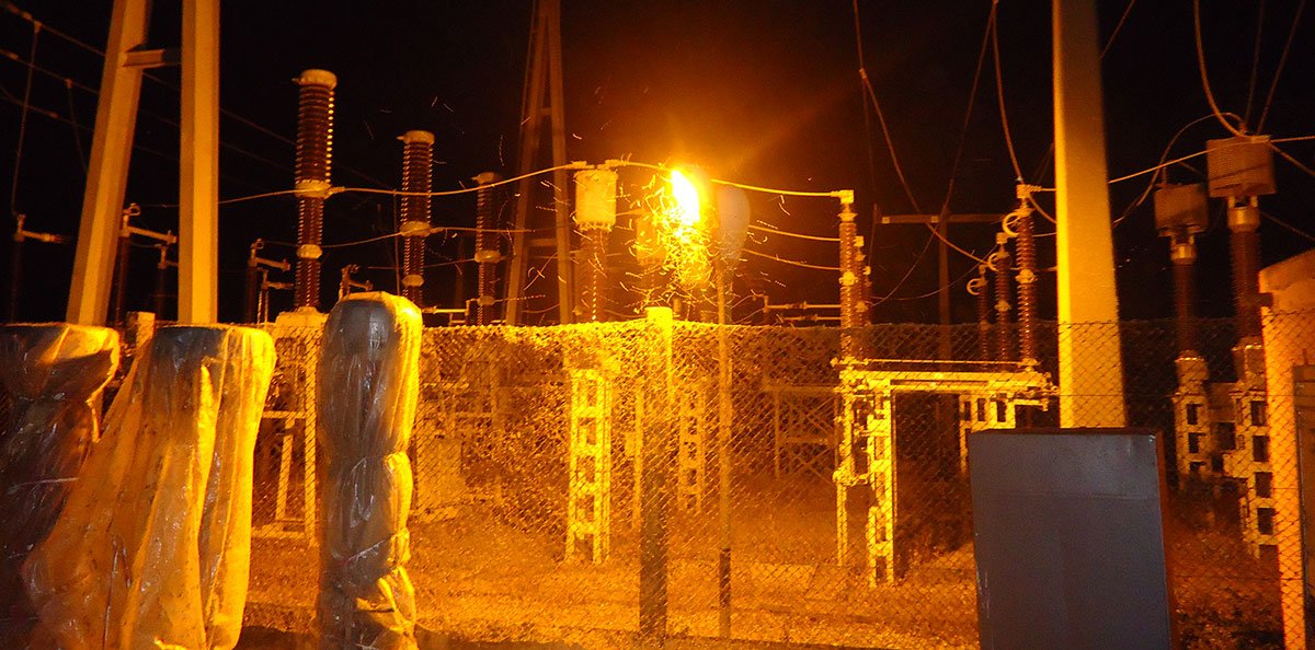 Suite à un incendie dans la centrale de Selingué, des perturbations sont constatées à Selingué, Yanfolila et Kalana, ce dimanche 21 juillet 2019.
EDM-SA travaille pour la reprise et présente ses excuses pour les désagréments indépendants de sa volonté.