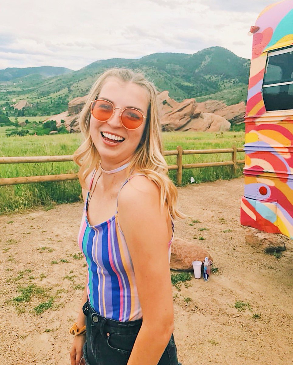 CSUKappaDelta's tweet photo. feelinβ groovy β‘οΈ#keepingupwiththekds #kdsummer https://t.co/EmqvC0NKqO