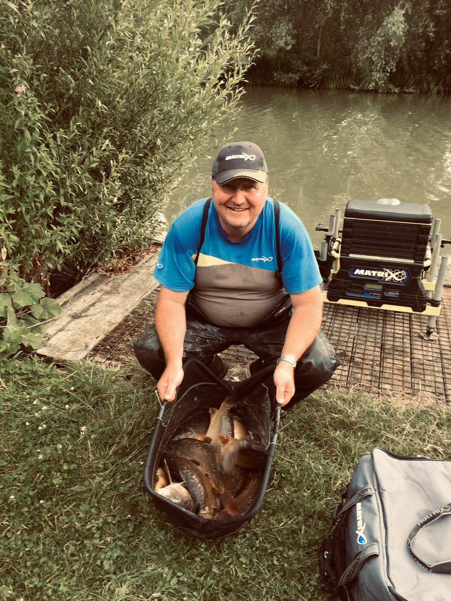 Tofts farm today,peg 42,had 87 carp on method for 345lb and a lovely match win #mainlinematch #matrix#lanes#methodfishiing