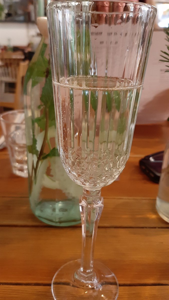 littlepuddleduc's tweet photo. @evelynscafebar fab food and drink today. Thanks! https://t.co/nJ7JuRBjXL