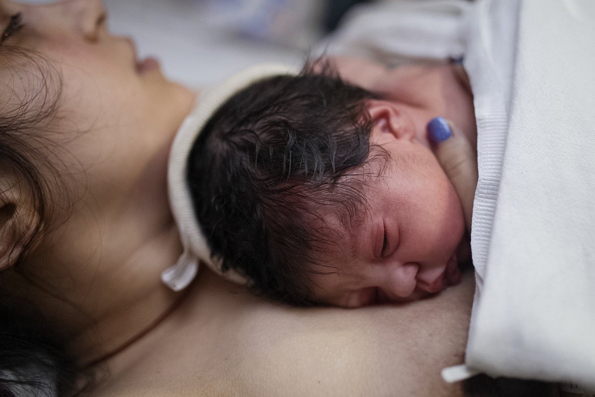 Zoe right after birth