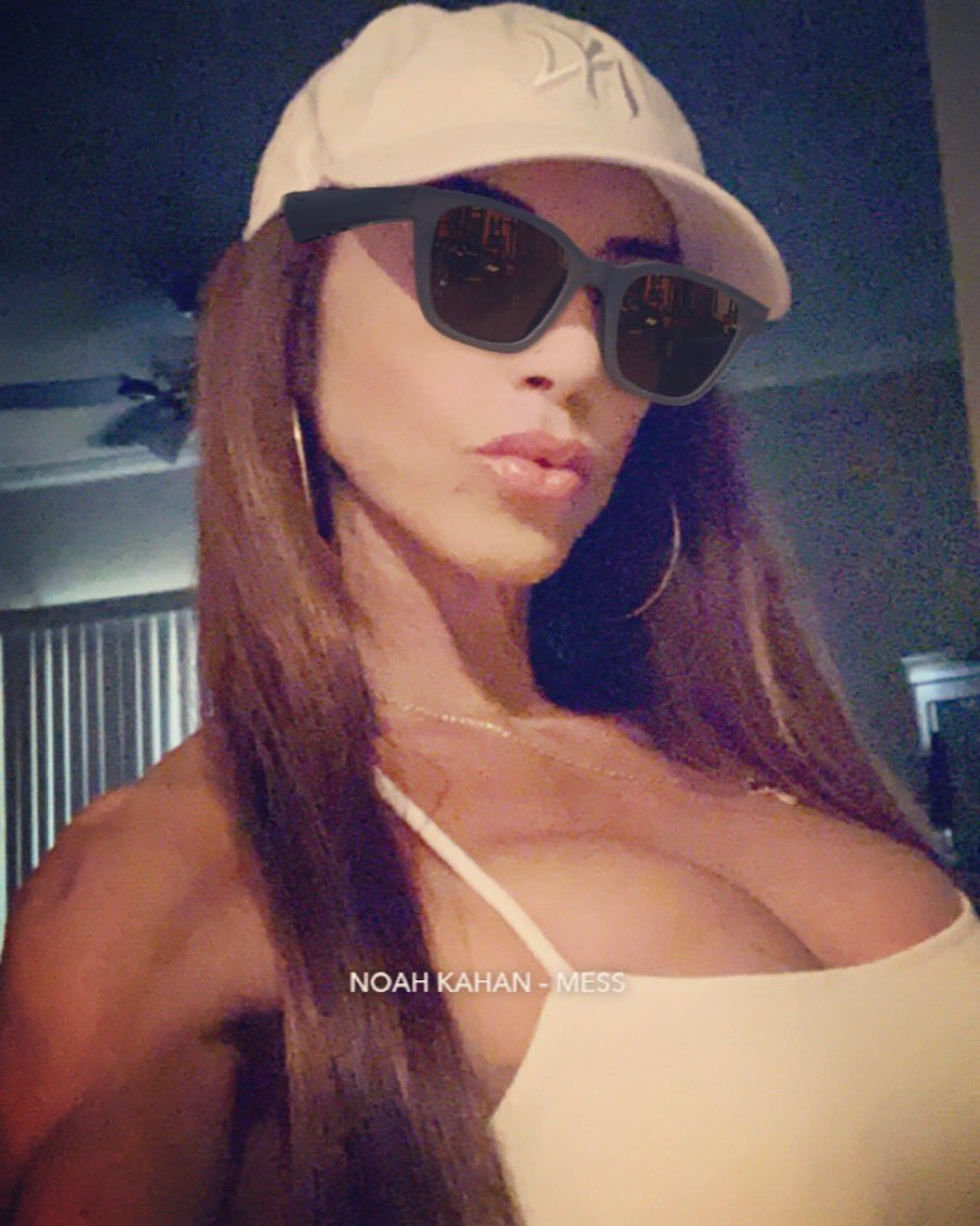 TrishVelasquez3's tweet photo. “Once you choose hope, anything is possible.” Christopher Reeves...It’s been a rough summer but I’m hopeful that brighter days lie ahead. 😎#thetrishtrain #fitness #thetrishsystems #motivate #inspire #gym #run #spin #lift #yoga #sweat #workout #cyclebar #cyclestar #justdoit https://t.co/uEj5jRn9gK