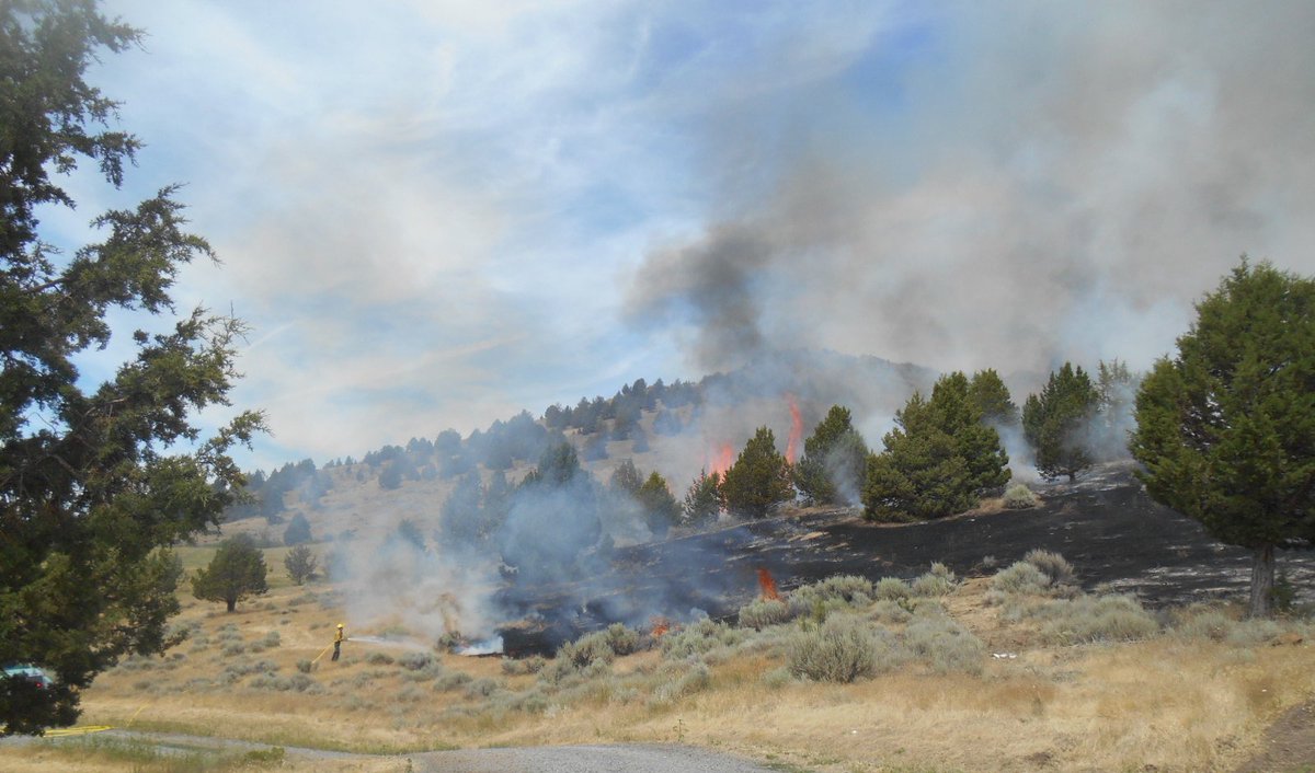 modocedcoach's tweet photo. #goose2fire  Sincere thanks to all of the firefighters and support crews that worked on the fire https://t.co/boEvPavPc6