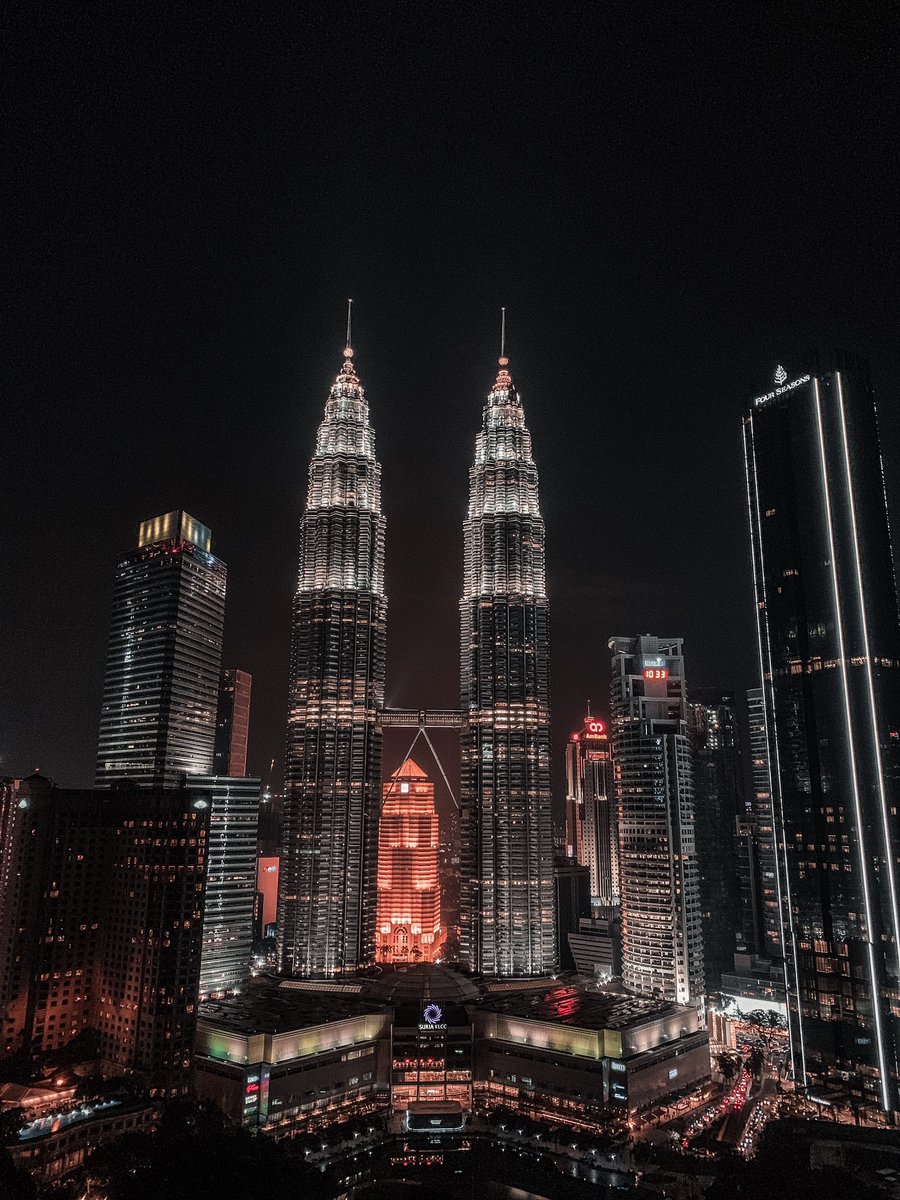 schmonavllnt's tweet photo. Kuala Lumpur 🇲🇾 https://t.co/cQ67WoeKaq