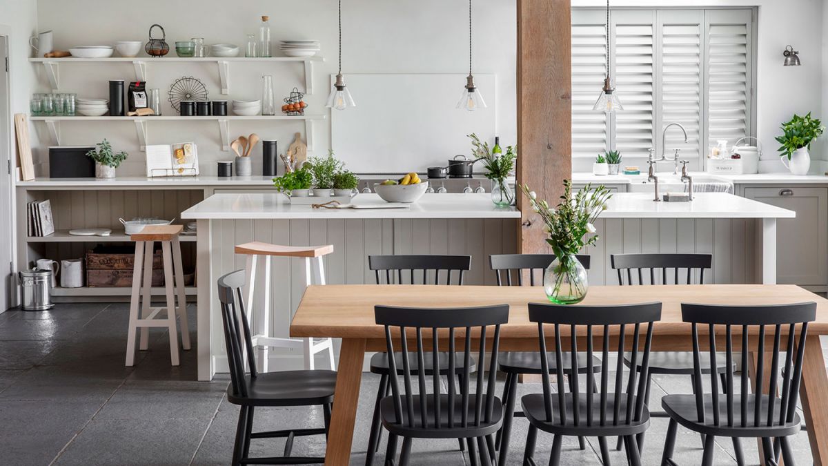 RealHomes's tweet photo. Open plan kitchen ideas: 16 room designs to inspire https://t.co/1PdWf2HcIG https://t.co/LZv86R2wUd
