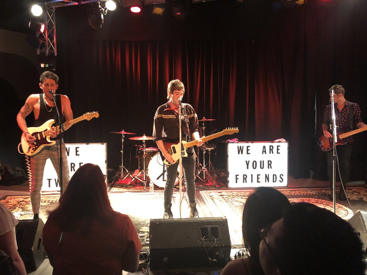 thewolfbuffalo's tweet photo. Our #YouSawThemFirst show with @wearetwinxl at @TralfBuffalo #TwinXL https://t.co/mszFkr5Muc