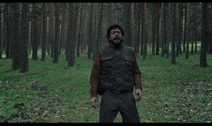 homielgadgets's tweet photo. That moment.... #MoneyHeist https://t.co/JnVgb577Dp