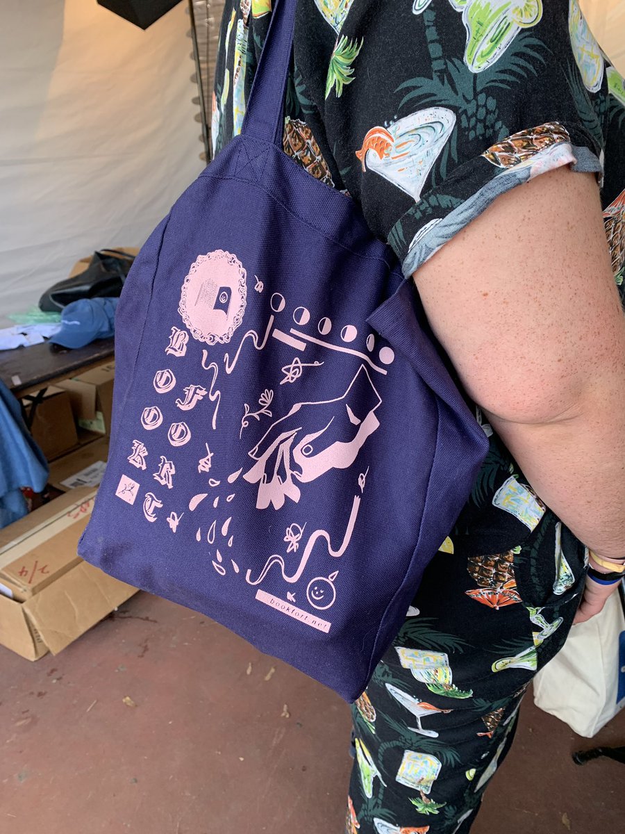 book_fort's tweet photo. If you’re at @pitchforkfest, come through and swipe a Book Fort™️ tote bag for just $10! #bookfort19 https://t.co/guBAFxhP7D