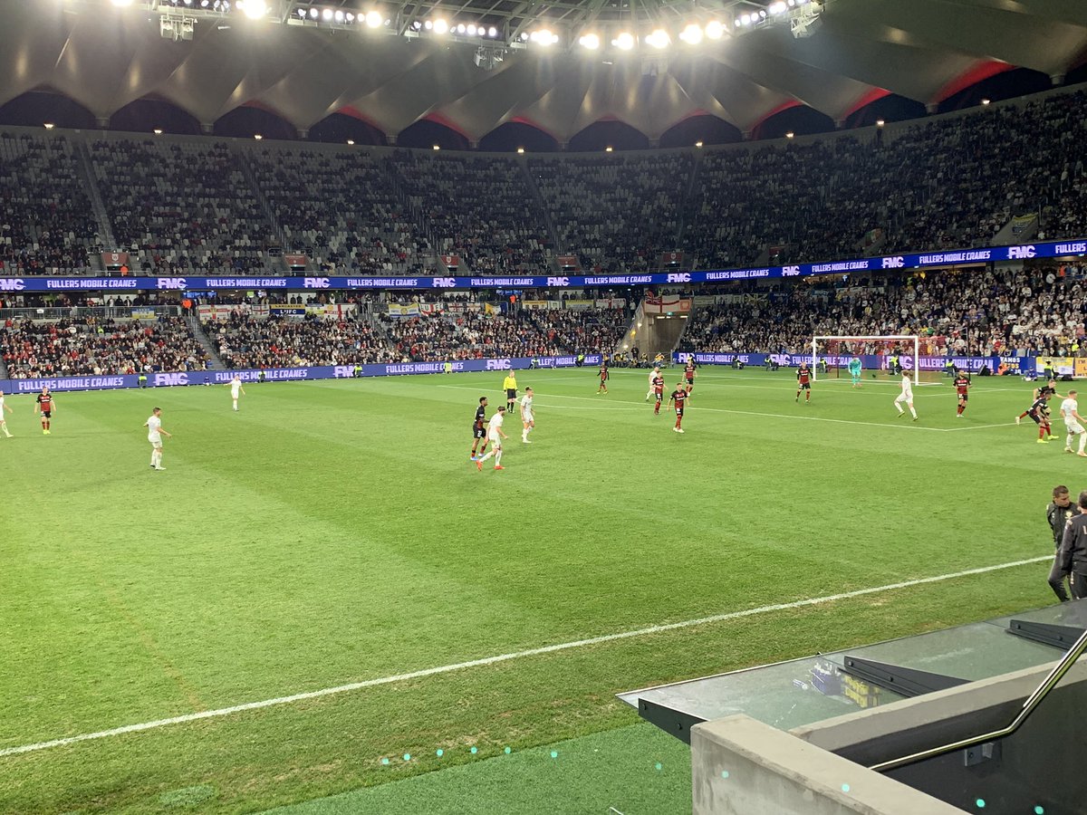 jaysol82's tweet photo. Great atmosphere of football thanks to @MacquarieSport @marklevy2gb https://t.co/NA8YJOZdFr