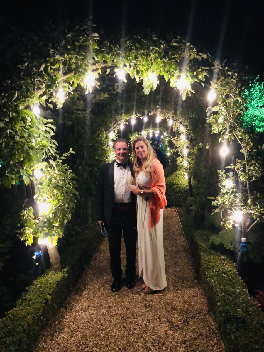 KathKathfisher1's tweet photo. #familytime #attheopera #bestbibandtucker #diefledermaus https://t.co/LaaNktzVvv