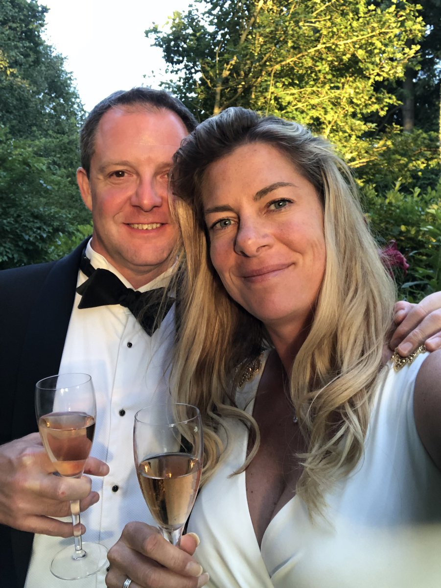 KathKathfisher1's tweet photo. #familytime #attheopera #bestbibandtucker #diefledermaus https://t.co/LaaNktzVvv