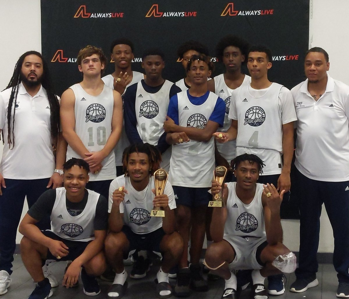 NLDisciples's tweet photo. 16U NL Disciples ALWAYSLIVE Champs #DHF🏀💪🏾#Ringsandthings https://t.co/MN4AC5M2tv