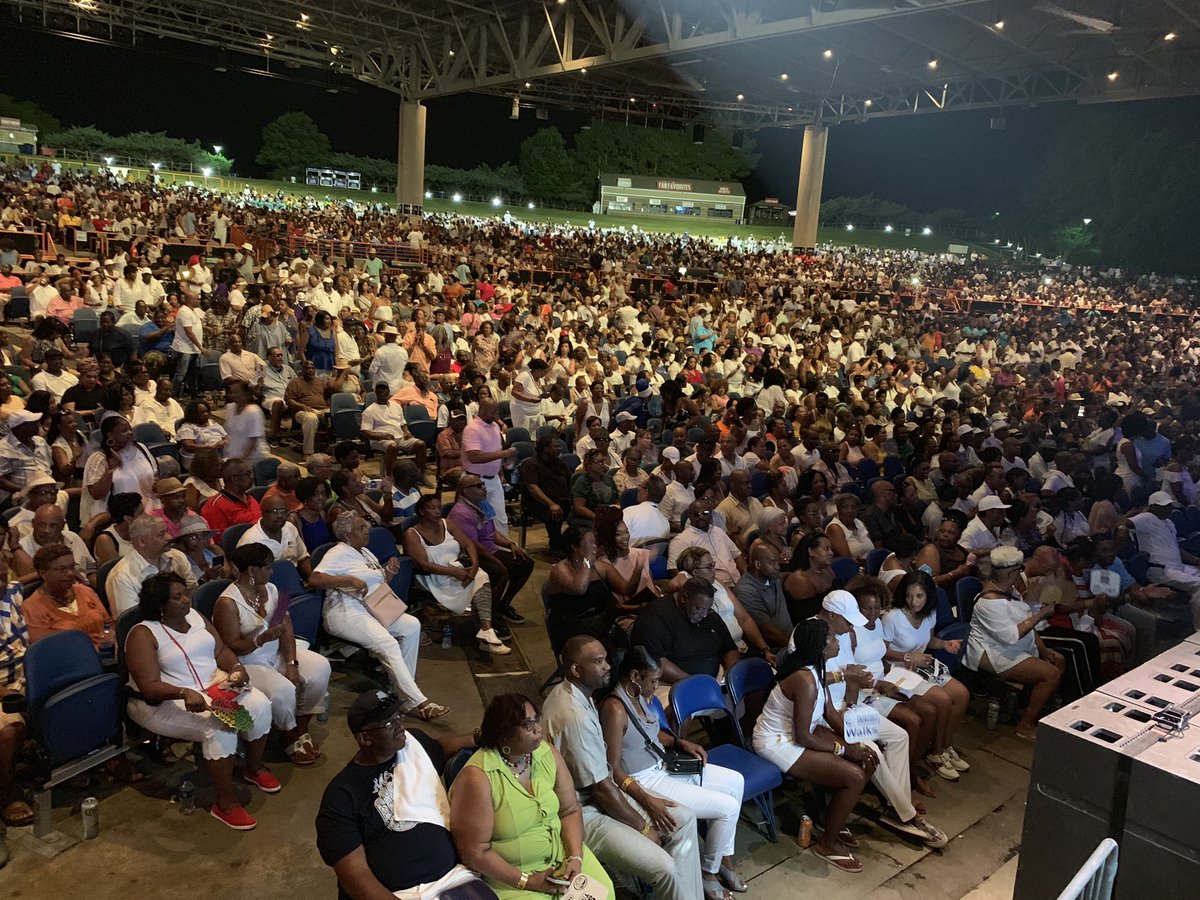 GeorgeWillisJr's tweet photo. “Maze feat: Frankie Beverly”
Tom Joyner’s Farewell Tour July 2019
The Legend Frankie Beverly was in rare form!
Thank you Charlotte, NC for your Love as we say farewell to another Legend Tom Joyner!💓
#WillisInternational
#JDEntertainment 
#GeorgeWillisJr. https://t.co/C6VQI6Nl8U