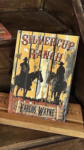 karloswayne's tweet photo. @Silvercupranch sigue dándome alegrías. Aún no la has leído? Emocionante, aventura, intriga... Búscala en @Amazon https://t.co/iC0WyI6T9n