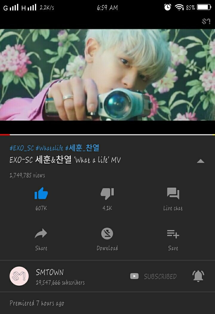 AlejandroMavie's tweet photo. So proud of you TWO 😍 In just 7hrs. 1.7m views. 
Keep on streaming eggs! 💕
#WhatALife_찬열_데뷔하띵 #EXO_SC_WhatALife 
#EXO @weareoneEXO https://t.co/9TfJ14ffpe https://t.co/MT6kiT1dBm