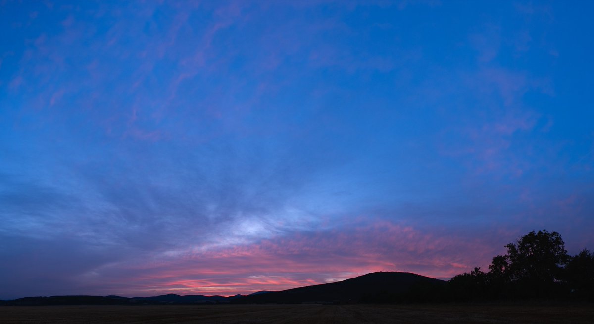 trickyshutter's tweet image. I was feeling stuck for some time, so recently I decided to reevaluate how I am taking pictures.  I cannot promise resulting photos will be better than before, but at least I am trying new things :)
3x3 panorama, original 66 Mpix
#naturephotography #landscapephotography #sunrise