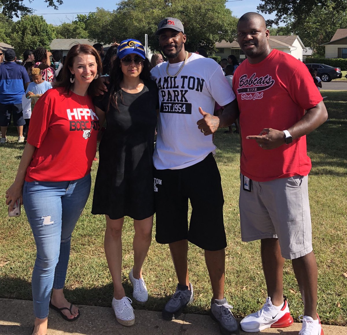 MThomasTX84's tweet photo. Shout out to @AqibTalib21 for providing backpacks and encouragement to our @HPPMBobcats today. Actions speak louder than words #RISDsaysomething #RisdGreatness #Blessed2BlessOthers https://t.co/JQoaa673Sd