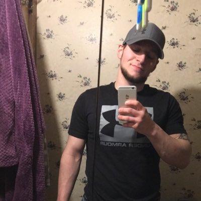 yzboy38's tweet photo. #NewProfilePic https://t.co/ybqefVZedM