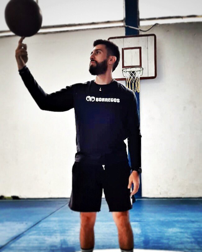 CoachOlano's tweet image. “ Los sueños son para hacerse realidad, no para quedarse con ellos” #AlwaysPush #CoachIO #basketball 🏀💯