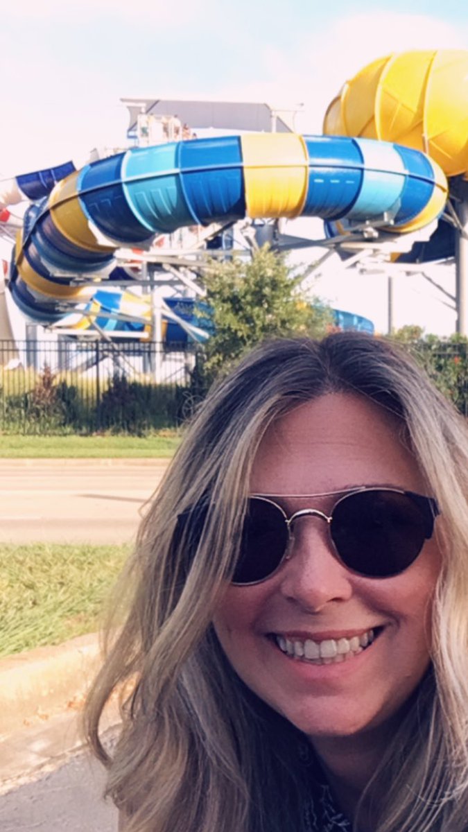 kris_second's tweet photo. Vacation selfie!@Golbowtweets #gesummer Bingo!! https://t.co/ax9agotMJm