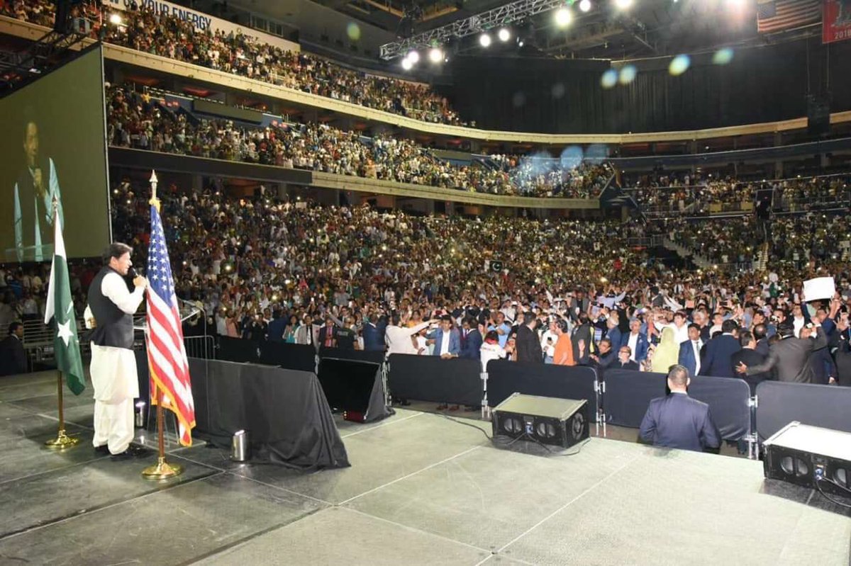 zaibii12's tweet photo. say " its photoshop or American army forced that crowed to come 😂; patwarn zamana bdl rha ha nano g https://t.co/Z3tXt2ALuP