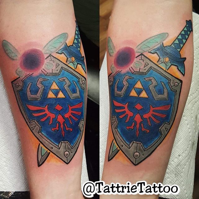 LoveBloodInk Tattoo sur Twitter  Hyrule Shield master sword and Tael  the fairy done by Kevin tattrietattoo  lovebloodinktattoo lbi2019  lbifamily colortattoos ink inked inkedgirls tattedmilitary  clarksville fortcampbell tennessee 