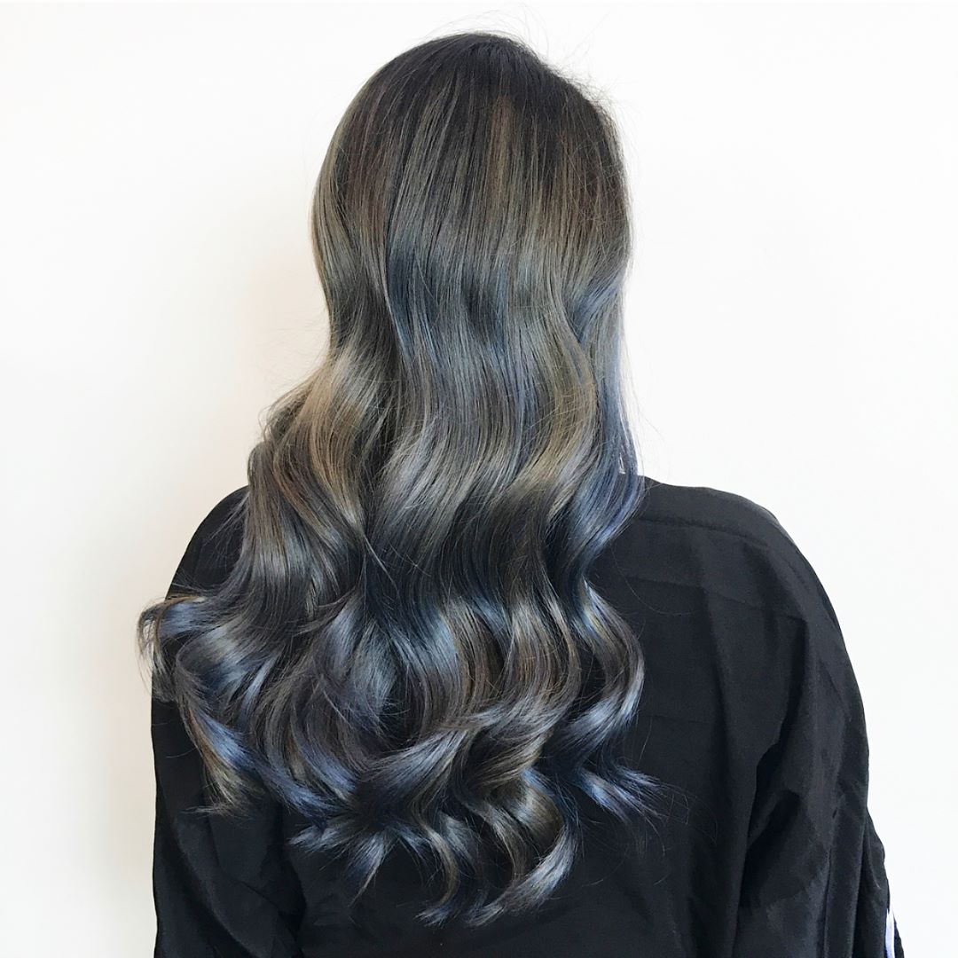 Dannycohair's tweet photo. This metallic storm look by @donnakstylist is perfect for your clients who want to add a subtle edge to their 'do! 🌪 https://t.co/MGvVOGo3Rh