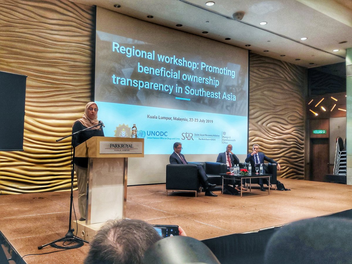SPRMMalaysia's tweet photo. Regional workshop : Promoting beneficial ownership transparency in Southeast Asia #macc #unodc #WorldBank #foreigncommonwealthoffice #latheefakoya https://t.co/WVMHlopA27