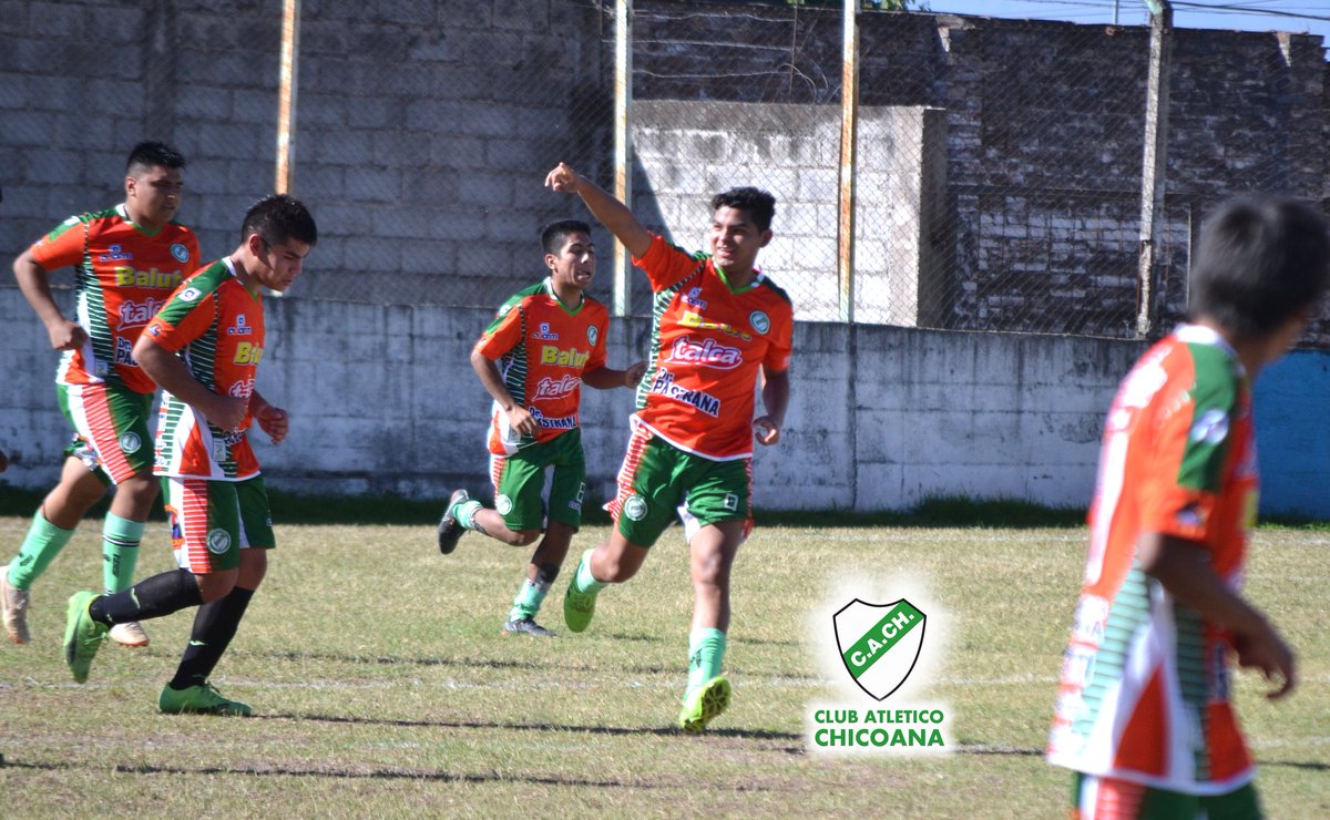 AtlChicoana's tweet photo. Dura derrota de Atlético Chicoana ante Deportivo La Merced, el resultado fue 4 a 1, los dirigidos por Miguel "Maravilla" Rodríguez iban ganando 1 a 0 de penal. Los Juveniles de Chicoana lograron sumar de a tres, ganaron por 1 a 0, la próxima fecha será ante Nobleza de visitante https://t.co/yLpjrIyqiz