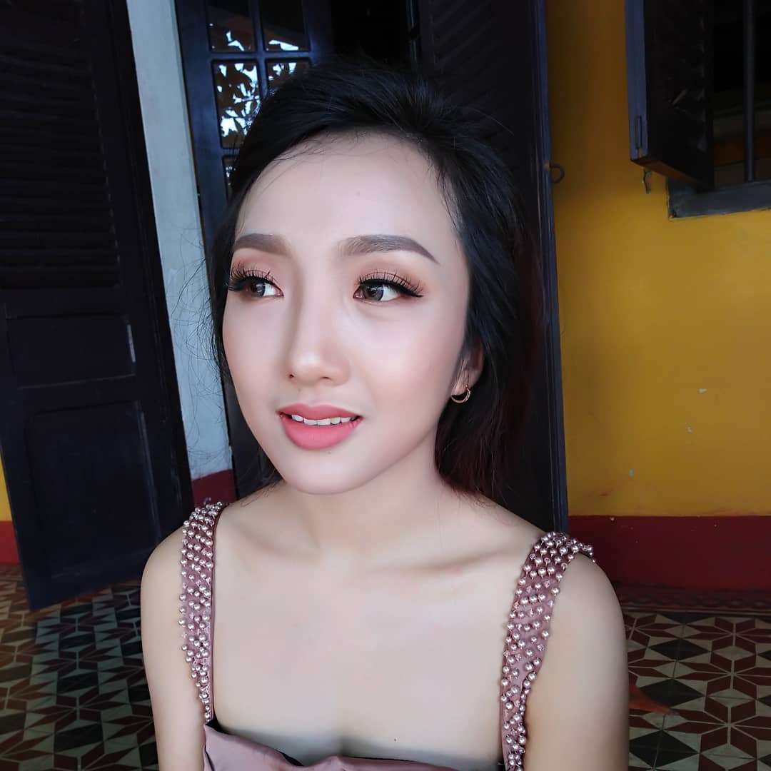 makeupdanang's tweet photo. Sự cố gắng của Dâu - Rể đã được đền đáp bằng những tấm hình siêu trất ☺️
#Hotline: 0909 379 294/ 0988 782 679 - @makeupdanang
ĐC: LẦU 2, 382 Lê Duẩn, Thanh Khê, Đà Nẵng
#Makeupdanang #trangdiemcodau #aocuoi #trangdiem #make_up
#Trang_điểm #makeup_wedding #Áo_cưới https://t.co/CIHZWzBFWT