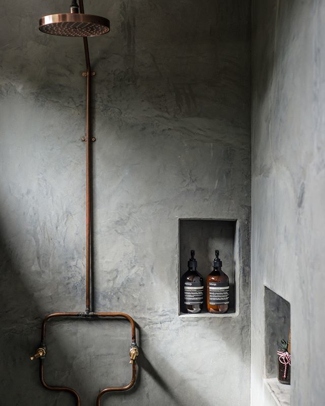 CradleDesign's tweet image. R E S I D E N T I A L | Our Tempe Garden Dwelling features sustainable concrete walls and bathroom faucets made from reusable plumbers copper.  @builtcomplete⁠
⁠
#industrialstyle #industrialdesigner #residentialarchitecture #bathroomreno #bathroomrem… ift.tt/2Lz34U9