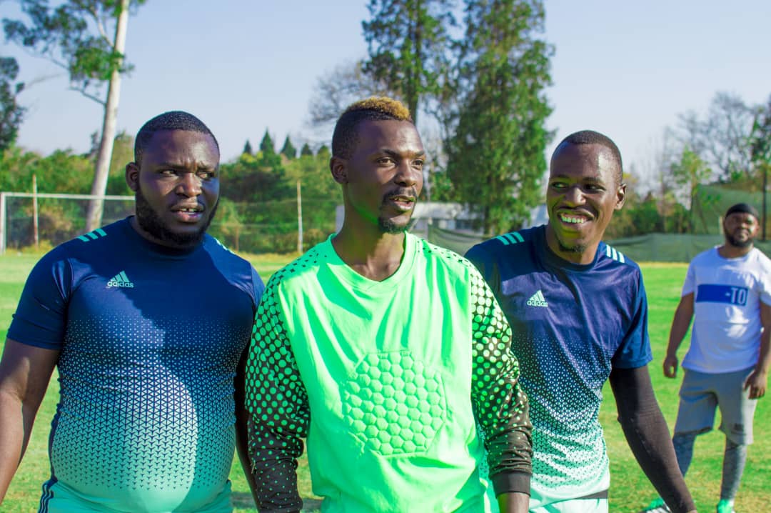 ShinsomanD's tweet photo. one of my other passions is football.This is the zimdancehall football club consisting of @chirenjetman the goal keeper @Guspymusiczim @guspymusic @GWguspywarrior @PeterDewaMoyo . https://t.co/FRJzIek9da