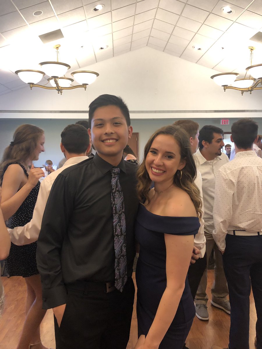 TuasonTyler's tweet photo. Happy birthday Ana!⚡️🌸🥳 @anaamacha https://t.co/7ZN3JZlfYa