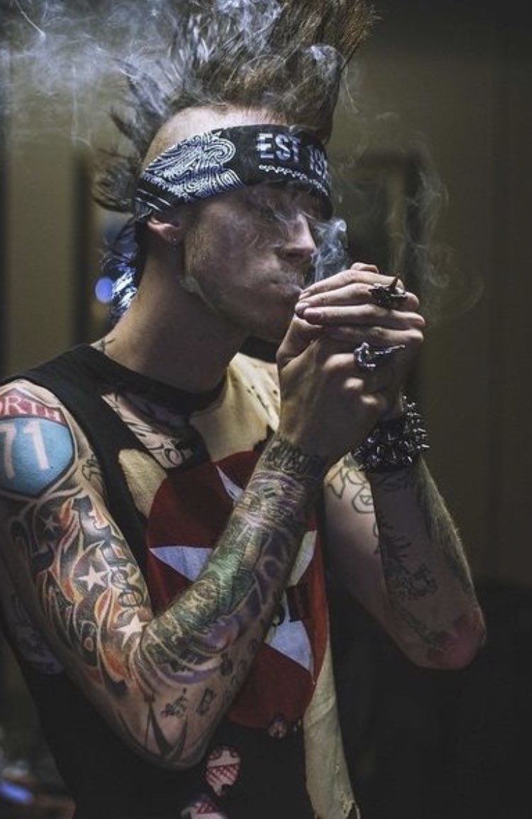 yourdms1's tweet photo. Songs to listen to when:
MGK edition https://t.co/KYFuLjm95u