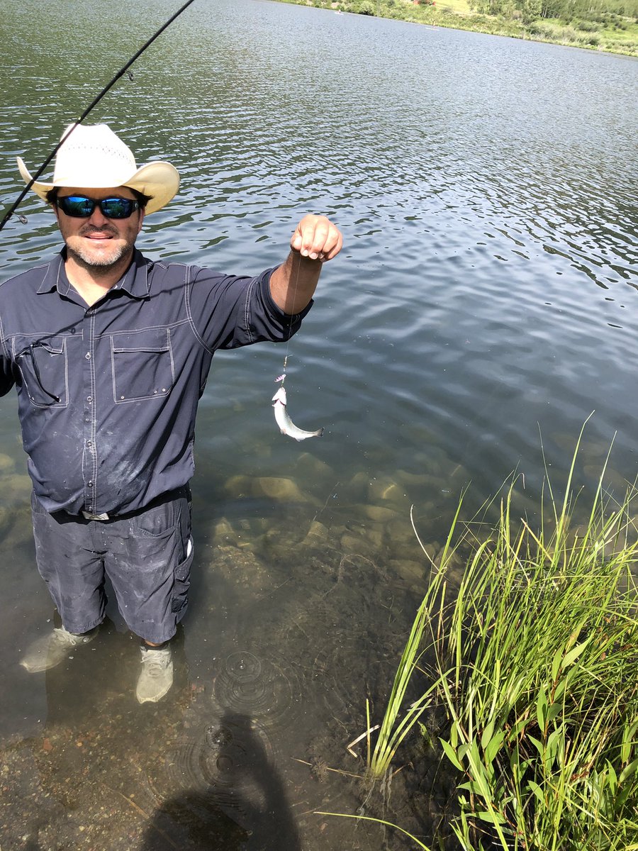 As usual @trina_kent111  my wife caught the biggest trout @Dylankent_21 @jongrahamins #exploreColorado #rainbowtrout